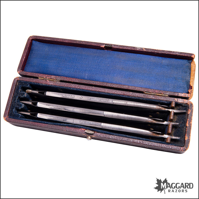 #1122 Vintage set Straight Razors - Afred Williams 5/8,  ca. 1900